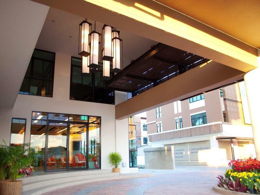Abizz Hotel Lampang Airport Exterior photo